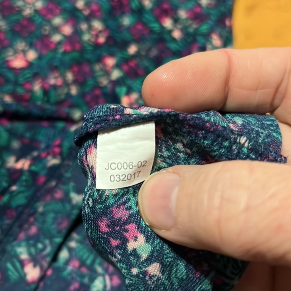 LuLaRoe Floral Green, Purple, & Pink Blouse L - Picture 6 of 6